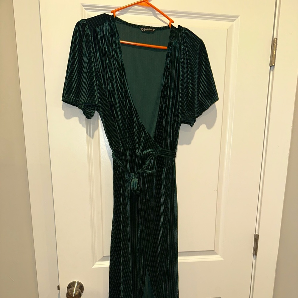 Simple Dark Green Velvet Maxi Dress